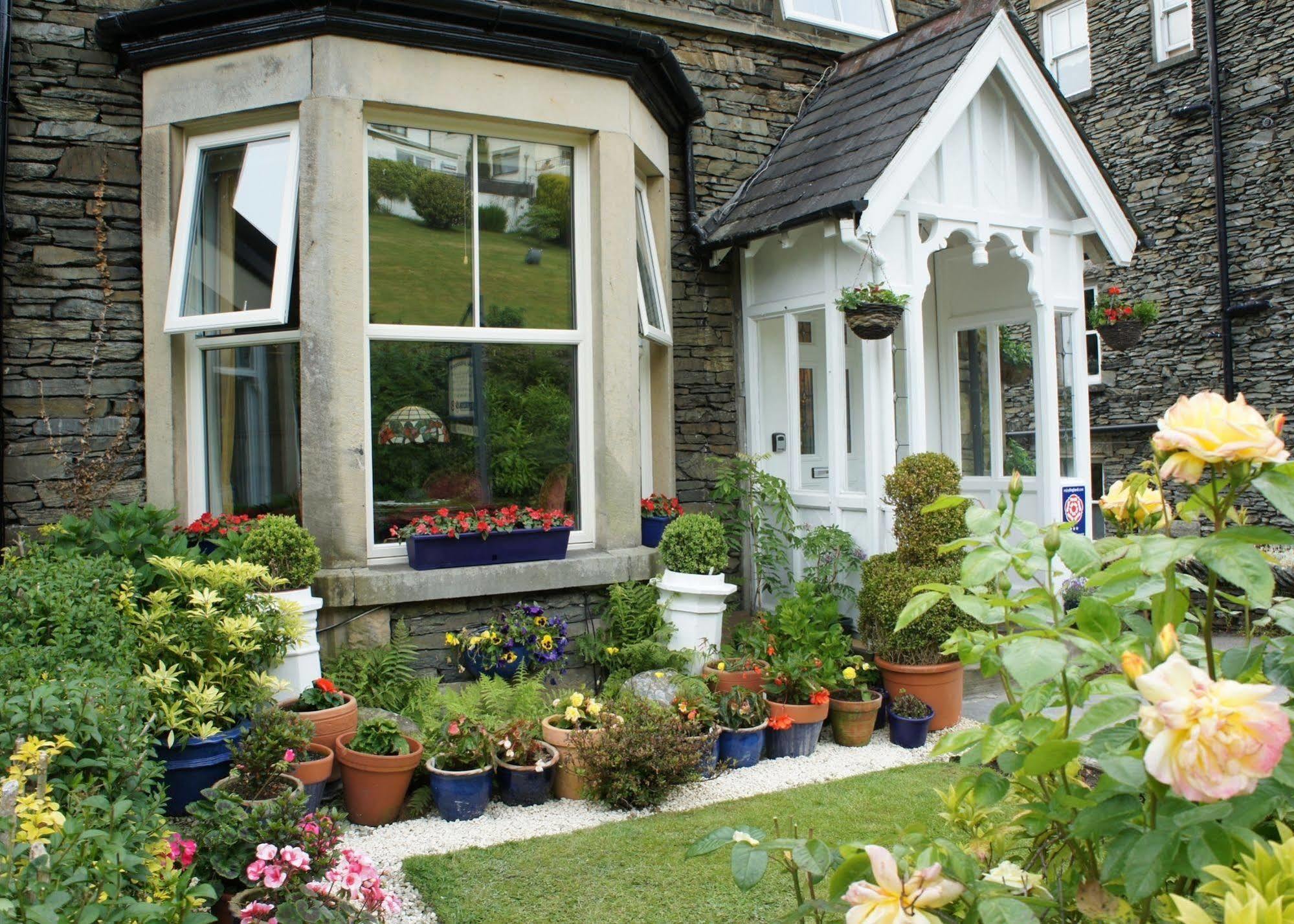 May Cottage B&B Bowness-on-Windermere Exteriér fotografie